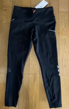 NIKEフィットネス用黒レギンス サイドポケット付き