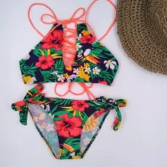 水着　ビキニ　花柄　ボタニカル柄　トロピカル　SALE