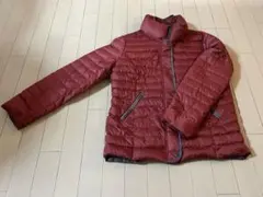 赤色 ダウンジャケット Mサイズ