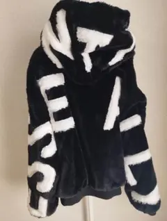 THICC 【新品】人気色！希少！ユニコーンカラーファーブルゾン♡ THICC 【新品】人気色！希少！ユニコーンカラーファーブルゾン♡