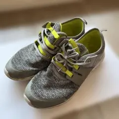 Reebok スニーカー　メンズスニーカー　ランニングシューズ