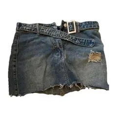 ギャル ミニスカート