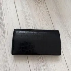 イヴ・サンローラン ブラックレザー クロコダイル型押し長財布