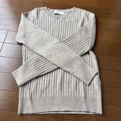 URBAN RESEARCH ベージュ ニットセーター フリーサイズのサムネイル