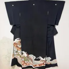 黒留袖 五つ紋 比翼付き 礼装 波 菊 花文様 金彩 身丈154cm 裄62cm