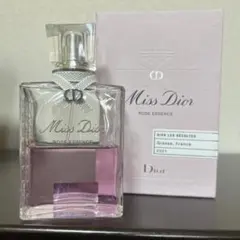 Miss Dior Rose Essence 2021年製　100mlボトル