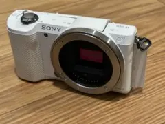 SONY α5000 ホワイト 動作未確認(ジャンク扱い)バッテリー無し SONY α5000 ホワイト 動作未確認(ジャンク扱い)バッテリー無し - メルカリ