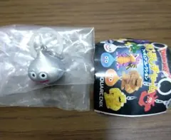 ドラゴンクエスト　めじるしチャーム　メタルスライム