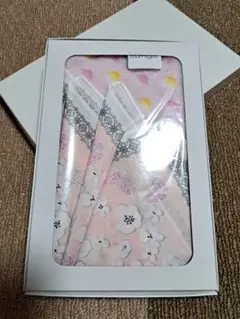 【お値下げ】☆新品未使用☆　ハンカチ　タオルハンカチ　HM　courreges