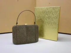 Item thumbnail for item aa07c6f8-4a18-426d-8e61-b0289470abd5