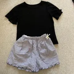 【未使用品】レース袖ブラックTシャツとストライプショートパンツ 120