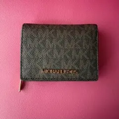 美品 マイケルコース MICHEAL KORS 三つ折り財布
