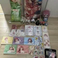 五等分の花嫁＊一花＊二乃＊三玖＊四葉＊五月＊フィギュア＊抱き枕＊缶バッジ