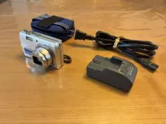 【動作品・一部訳あり】OLYMPUS オリンパス FE-200 デジカメのサムネイル