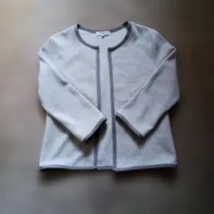 美品　グレー ノーカラージャケット Lサイズ
