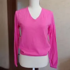 ユニクロ ウール100％Vネック レディース長袖ニットL ピンク