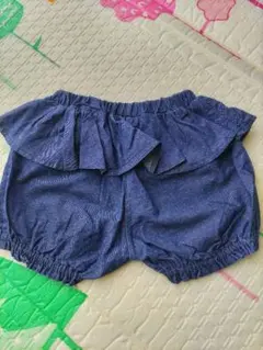 日本製　フリル付きネイビーショートパンツ 80