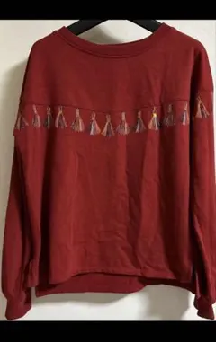 graniph タッセル装飾 レッド トレーナー