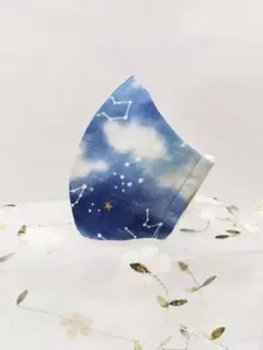ハンドメイド 立体マスク・インナーマスク 洗えるマスク 空・雲 柄 小顔用のサムネイル