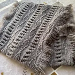 【ほつれあり】グレー フリンジ付き 編み模様スヌード