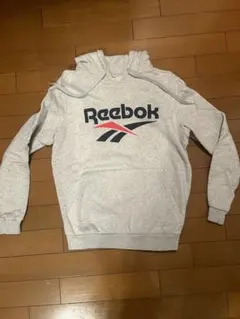 Reebok グレー フード付きパーカー XS