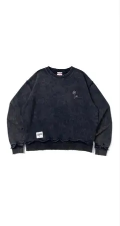 【最終値下げ中】【完売日】　badway Flower studs sweatのサムネイル