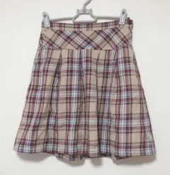 女の子　チェックスカート　140 子供　ジーユー　gu ユニクロ　赤　ベージュ