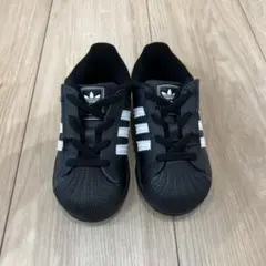 adidas スーパースター　キッズスニーカー