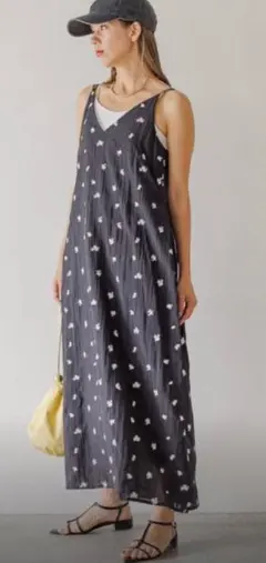 ⭐︎ベイフロー　キャミワンピース