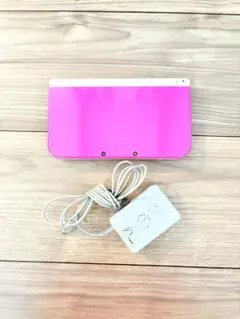 動作確認済み New Nintendo 3DS LL ピンク 本体 充電器付き