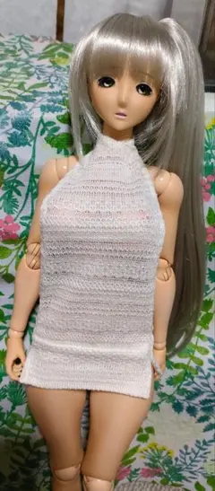 ハンドメイド　DTをコロすセーター　オビツ50センチ用　匿名配送のサムネイル