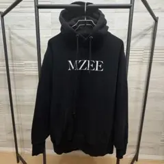 KMNZ刺繍ロゴパーカー/Lサイズ - メルカリ