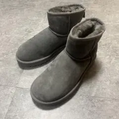 極美品 ugg classic mini ショートボアブーツ 23cm