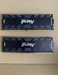 Kingston FURY DDR4 RGB メモリー 16GB (8×2)