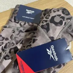 【新品未使用】Reebok Lux Bold Tight S レオパード柄
