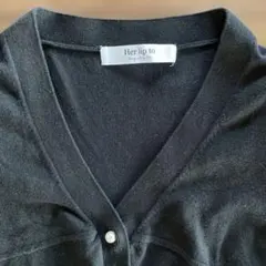 Her lip to 黒 ニットカーディガン