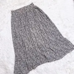 ラダリスタ 花柄スカート プリーツ裾 総柄 L 白 ポリエステル お出かけのサムネイル