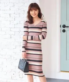 【未使用】Vネックボーダーリブニットワンピース