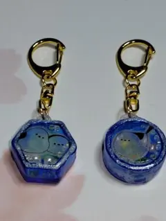 シマエナガのミニシェイカーキーホルダー２個セット　レジン　ハンドメイド