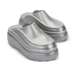 【Marc Jacobs】x Melissa ロゴエンボス ミュールのサムネイル