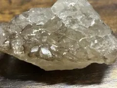 天然石】虹入り 原石 天使の贈り物 骸骨水晶 エレスチャルクウォーツ①