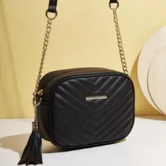 キルティング ショルダーバッグ ブラック