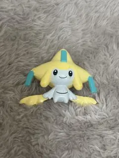 ポケモン ジラーチ ミニフィギュア