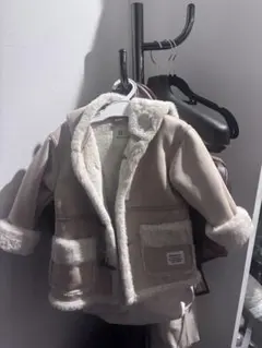 beams kids コート