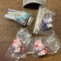 サンリオ エモきゅん めじるしアクセサリー　３種 ４個セット　 ガチャ