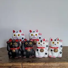 【商売繁盛】昭和　レトロ　招き猫　白猫　黒猫　招福　縁起物　6個セットのサムネイル