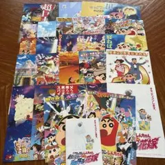 クレヨンしんちゃん 映画フライヤー27枚セットプラス1枚、シール