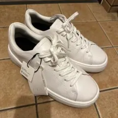 ZARA レザーホワイトスニーカー 41