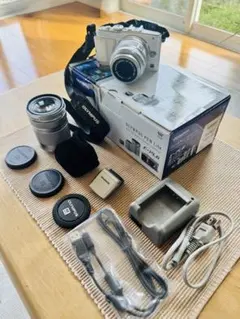 OLYMPUS PEN Lite E-PL6 ダブルズームキット　美品
