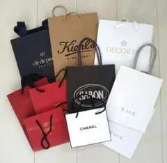 Item thumbnail for item 83ed7f20-815b-4d98-9f10-71dfc817f9fb